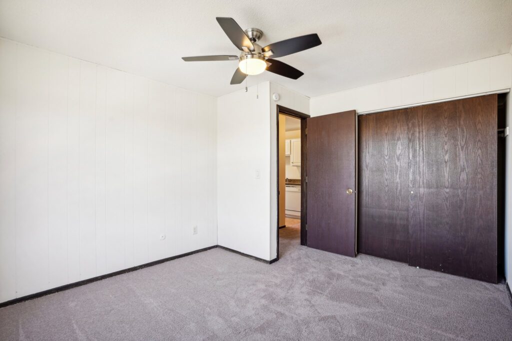 Jessamine Ave W-038