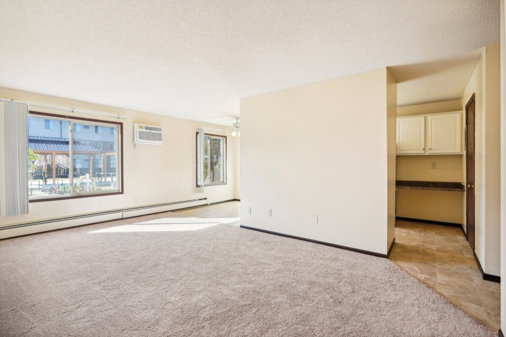 Jessamine Ave W-046