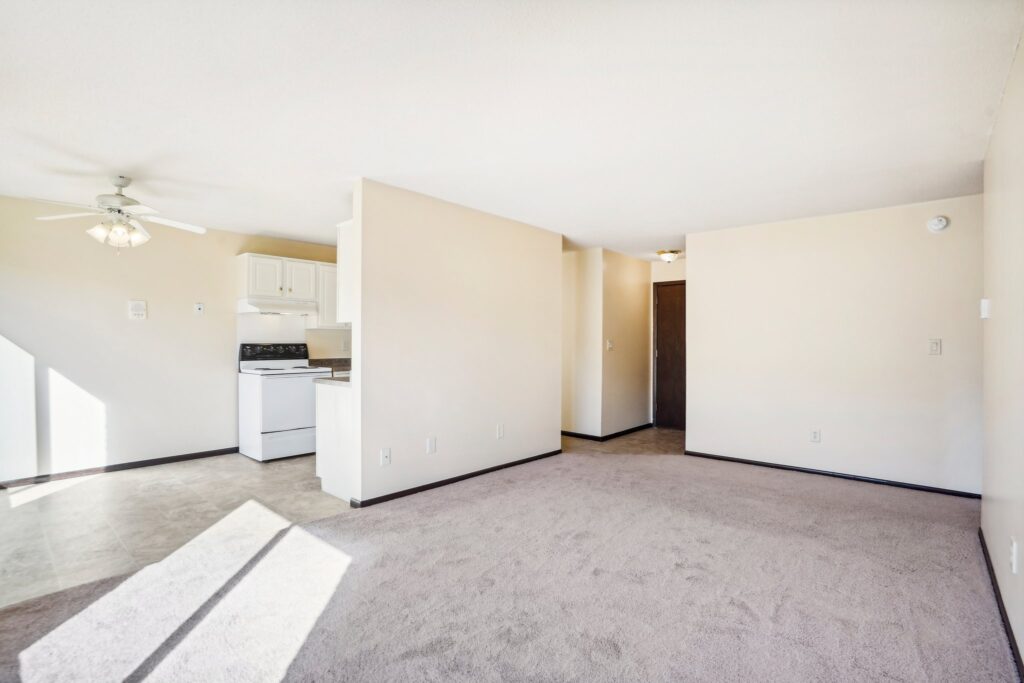 Jessamine Ave W-048